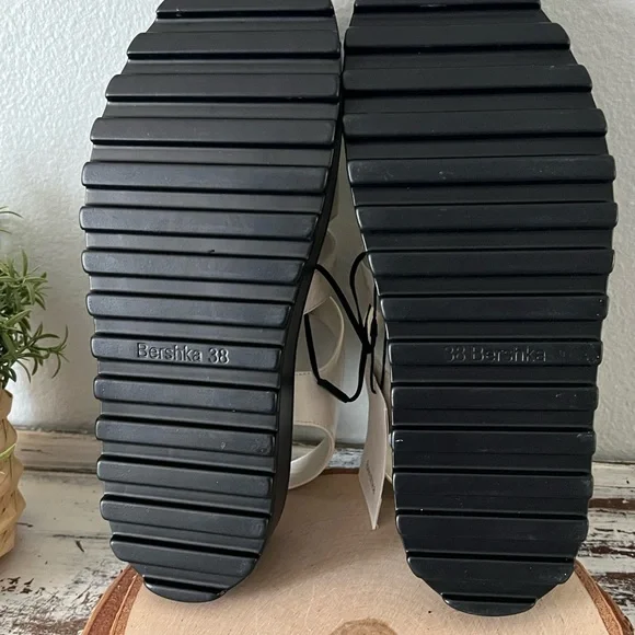 NEW Women's Y2K Lug Sole Fisherman Cage Sandals Fit As Size 9 EU 38 Bershka NWT - Picture 10 of 14